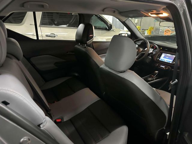 2024 Nissan Kicks SR FWD
