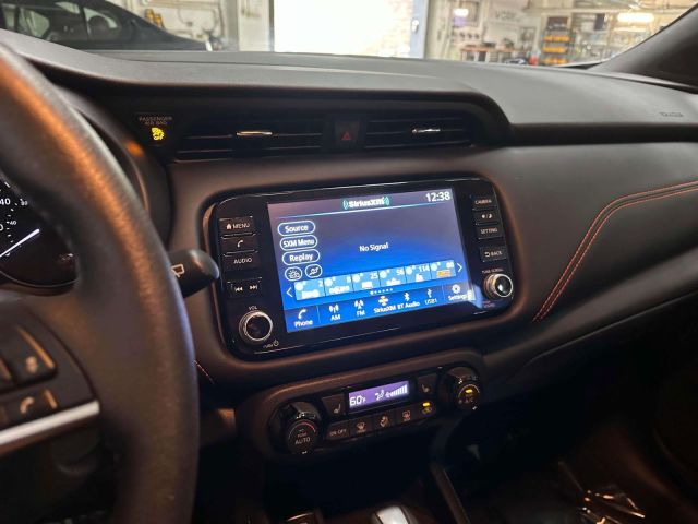 2024 Nissan Kicks SR FWD