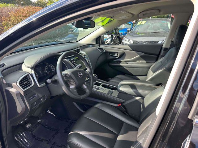 2024 Nissan Murano SV