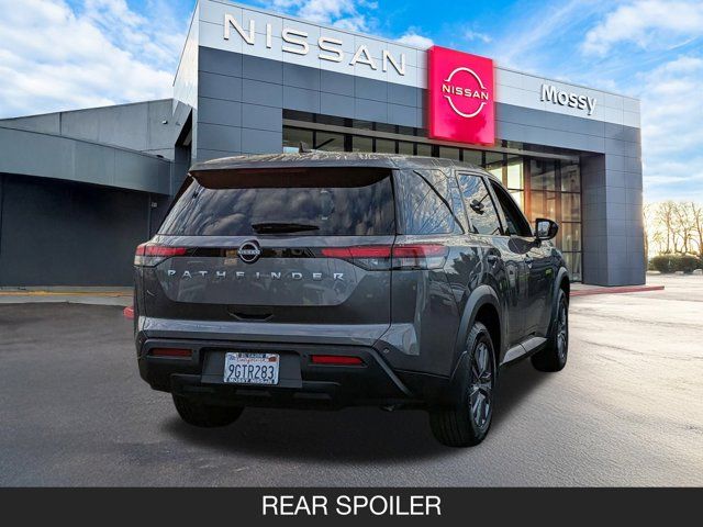 2024 Nissan Pathfinder S 2024 Nissan Pathfinder S