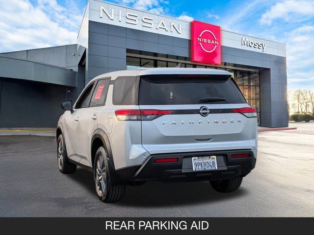 2024 Nissan Pathfinder S