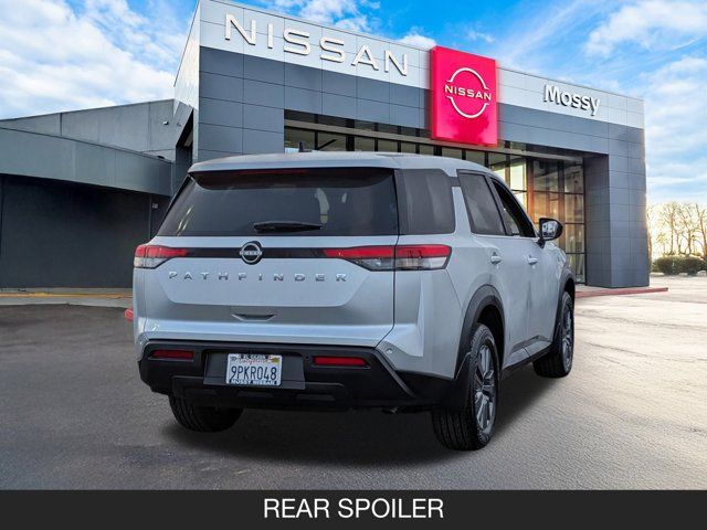 2024 Nissan Pathfinder S