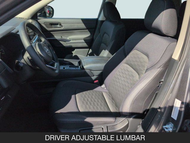 2024 Nissan Pathfinder S