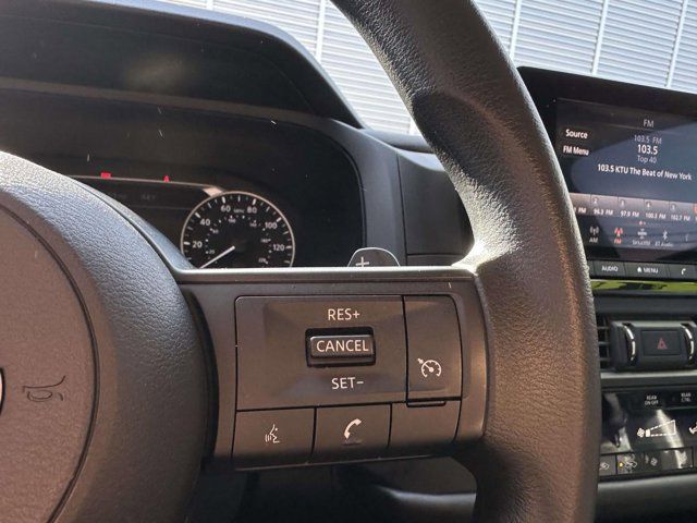 2024 Nissan Pathfinder S