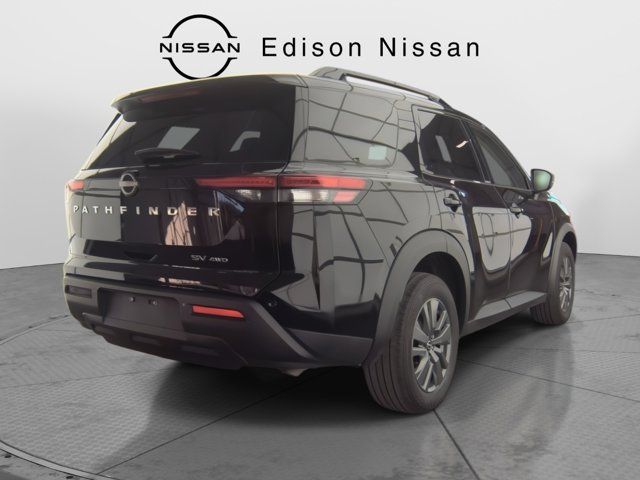 2024 Nissan Pathfinder SV