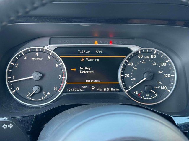2024 Nissan Pathfinder SV