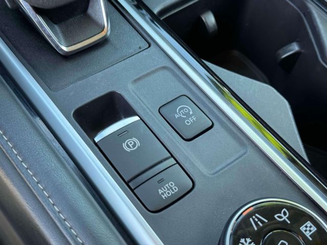 2024 Nissan Pathfinder SV 4WD