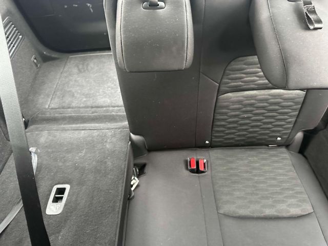 2024 Nissan Pathfinder SV 4WD
