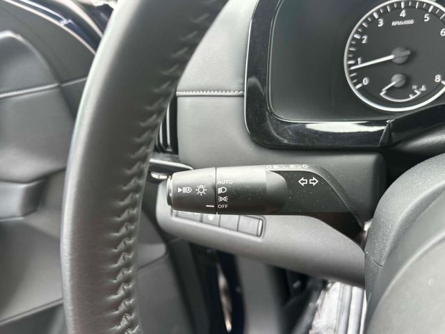 2024 Nissan Pathfinder SV 4WD
