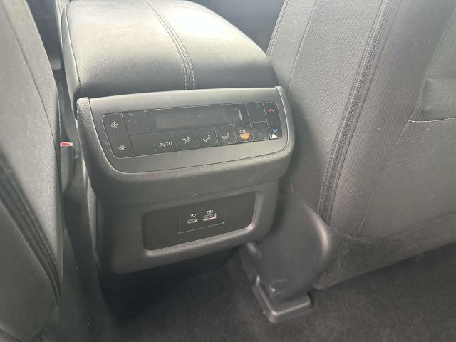 2024 Nissan Pathfinder SV 4WD