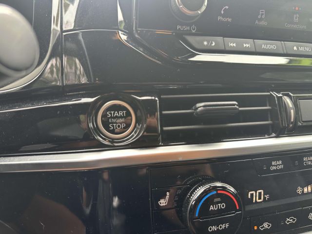 2024 Nissan Pathfinder SV 4WD