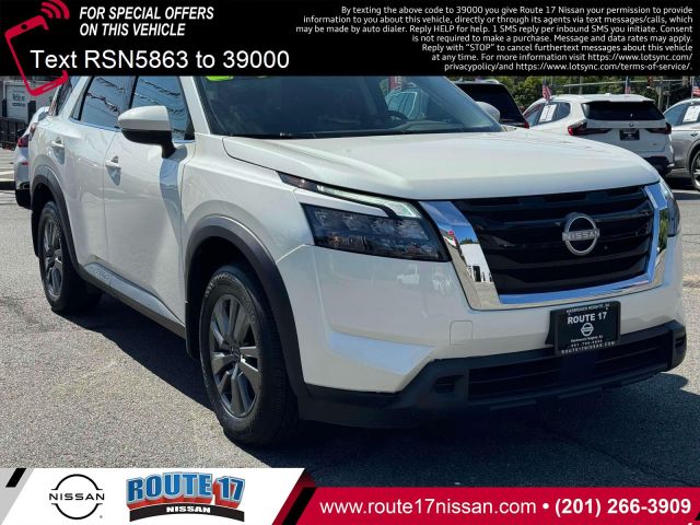 2024 Nissan Pathfinder SV 4WD