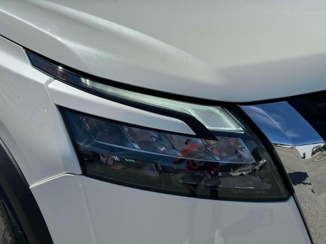 2024 Nissan Pathfinder SV 4WD