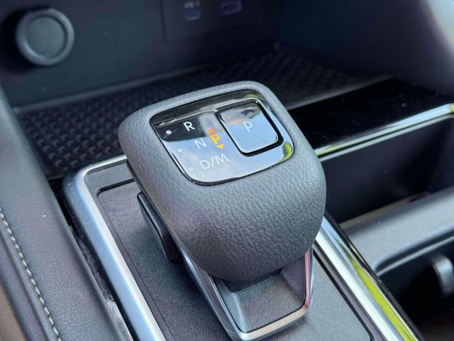 2024 Nissan Pathfinder SV 4WD