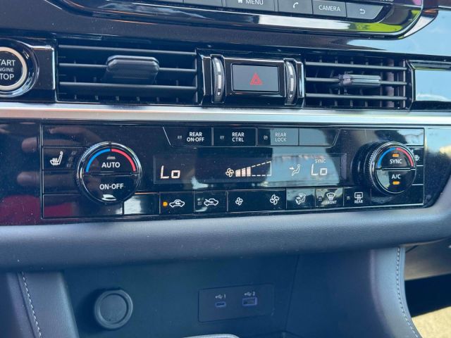 2024 Nissan Pathfinder SV 4WD