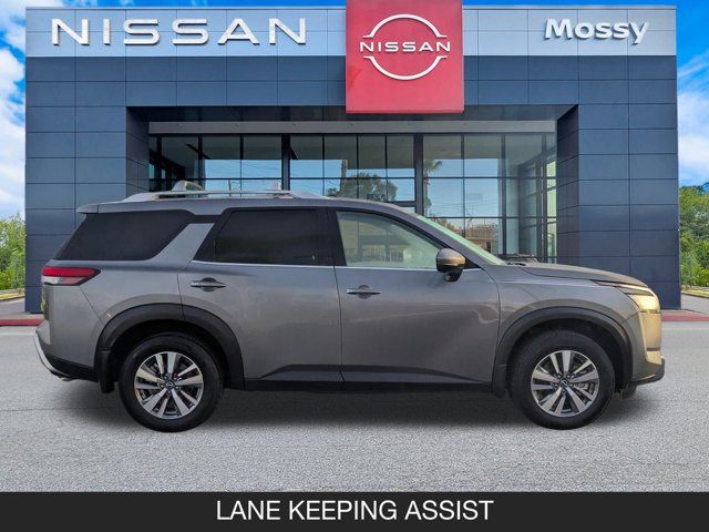 2024 Nissan Pathfinder SL 2024 Nissan Pathfinder SL