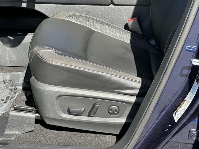 2024 Nissan Pathfinder SL 4WD