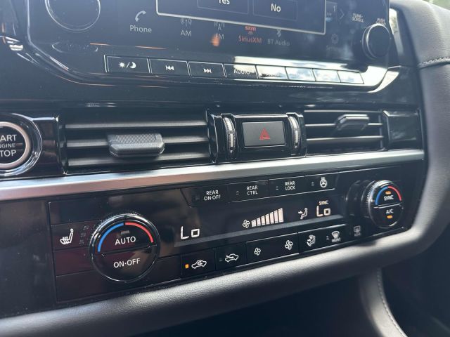 2024 Nissan Pathfinder SL 4WD
