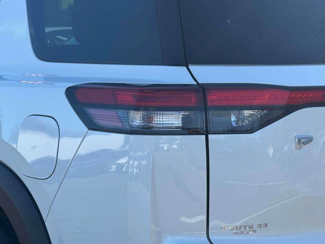 2024 Nissan Pathfinder SL 2024 Nissan Pathfinder SL