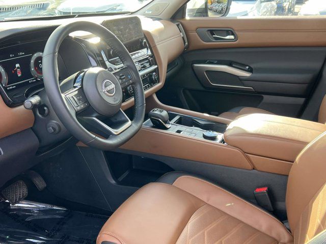 2024 Nissan Pathfinder Platinum