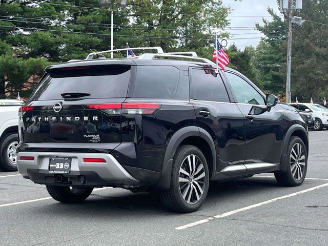 2024 Nissan Pathfinder Platinum