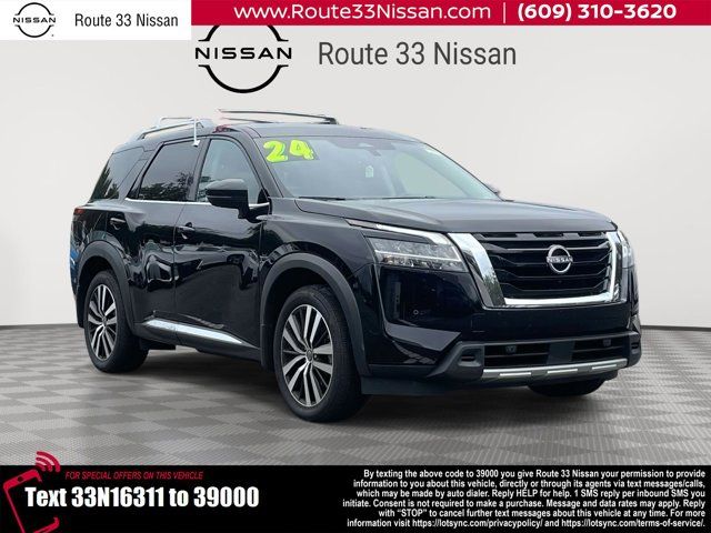 2024 Nissan Pathfinder Platinum
