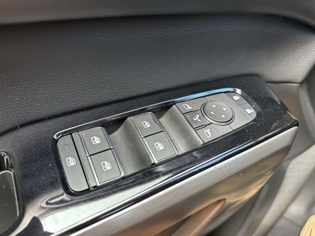 2024 Nissan Pathfinder Platinum 4WD