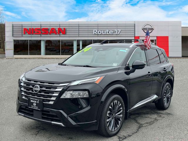 2024 Nissan Rogue AWD Platinum