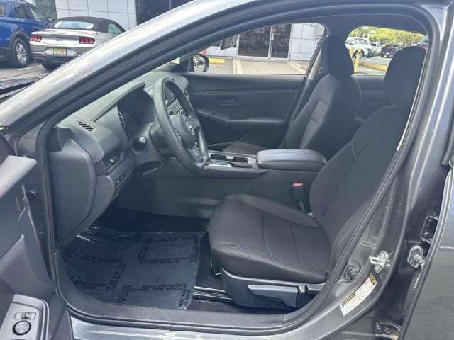 2024 Nissan Sentra S CVT