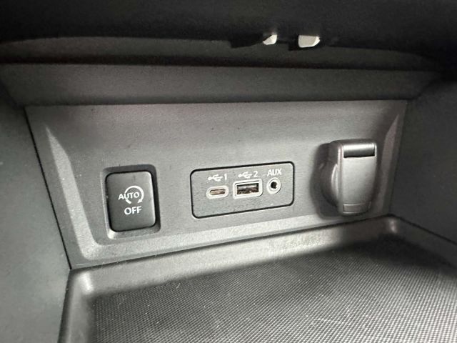 2024 Nissan Sentra SV CVT