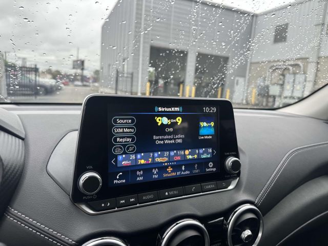 2024 Nissan Sentra SV CVT