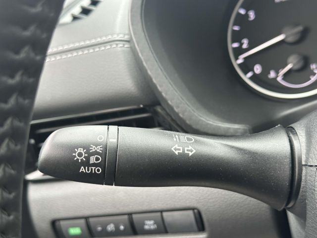 2024 Nissan Sentra SV CVT