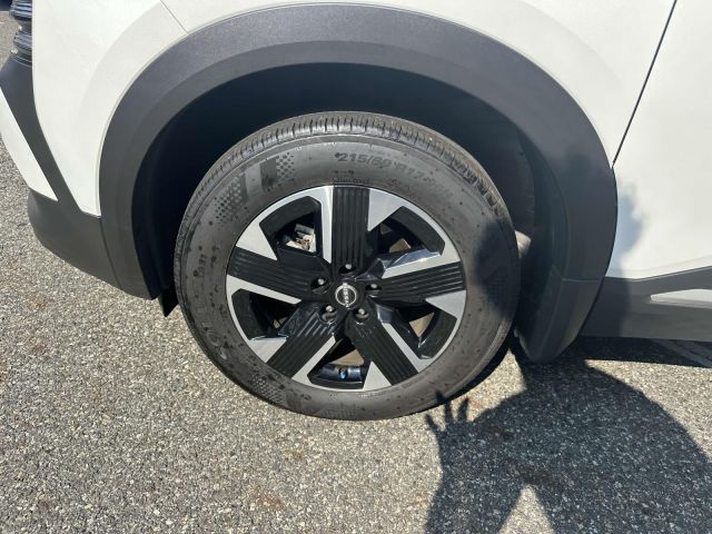 2024 Nissan Sentra SV CVT