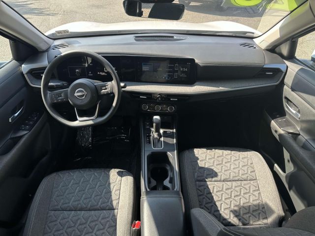 2024 Nissan Sentra SV CVT