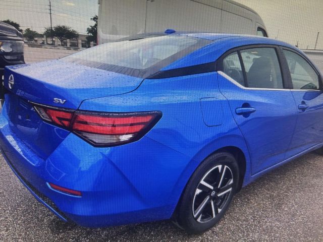 2024 Nissan Sentra SV CVT