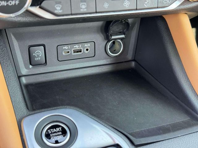2024 Nissan Sentra SV CVT