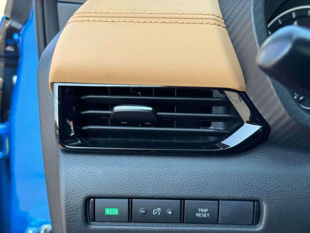 2024 Nissan Sentra SV CVT