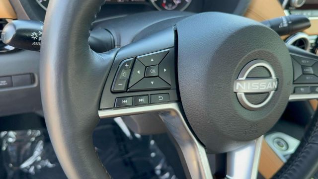 2024 Nissan Sentra SV CVT