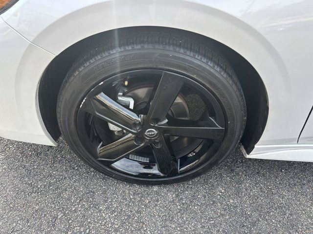 2024 Nissan Sentra SR 2024 Nissan Sentra SR