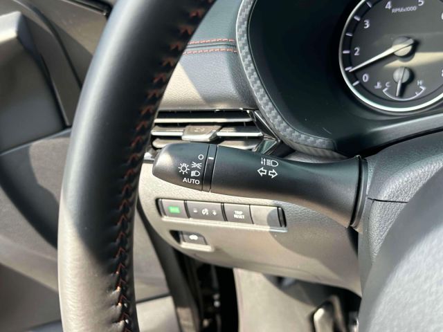 2024 Nissan Sentra SR CVT