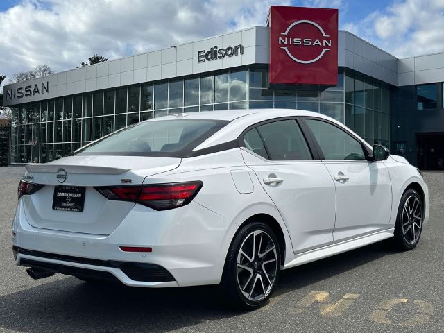 2024 Nissan Sentra SR CVT