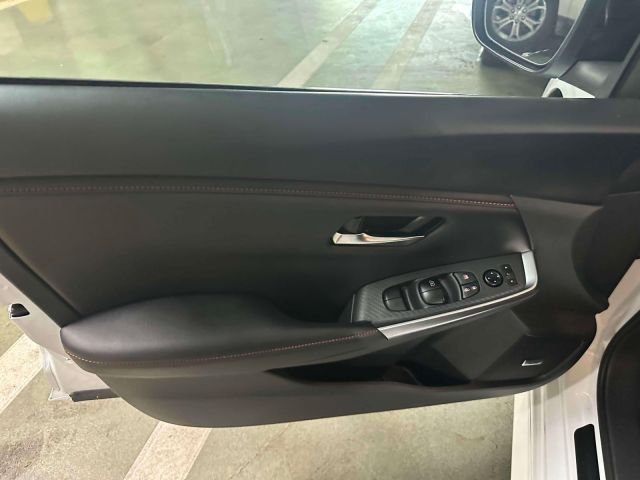 2024 Nissan Sentra SR CVT