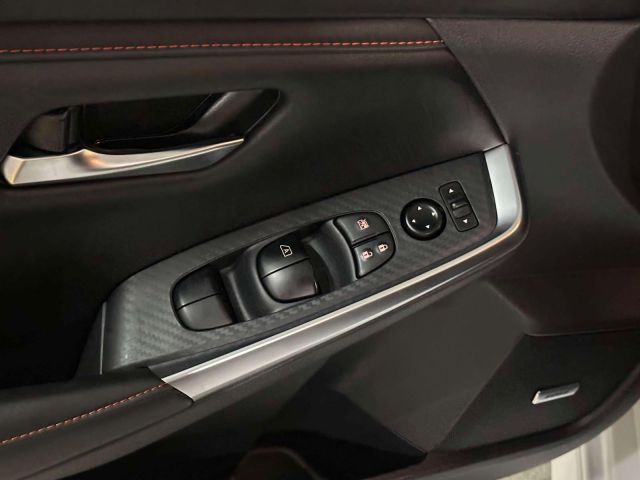2024 Nissan Sentra SR CVT