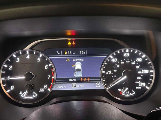 2024 Nissan Titan SV