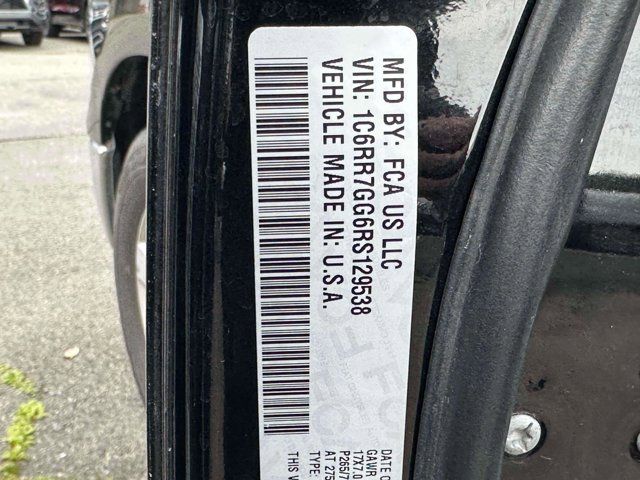 2024 Ram 1500 Classic SLT 2024 Ram 1500 Classic SLT