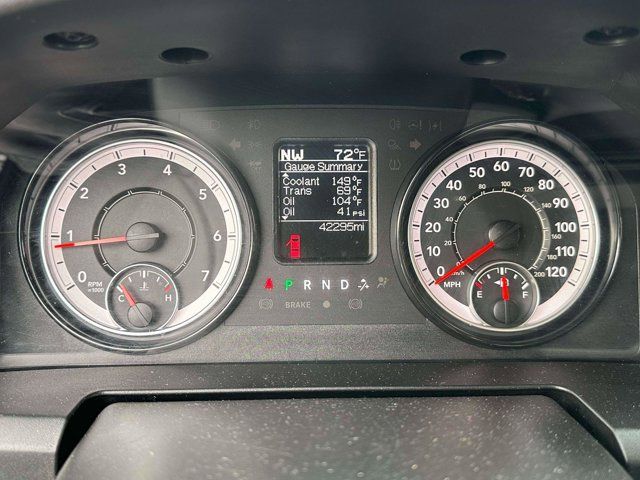 2024 Ram 1500 Classic SLT 2024 Ram 1500 Classic SLT