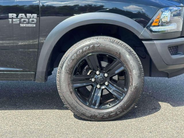 2024 Ram 1500 Classic Warlock 4x4 Crew Cab 57 Box
