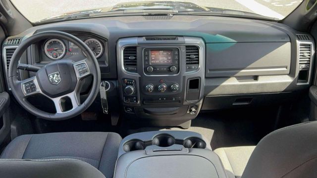 2024 Ram 1500 Classic Warlock 4x4 Crew Cab 57 Box