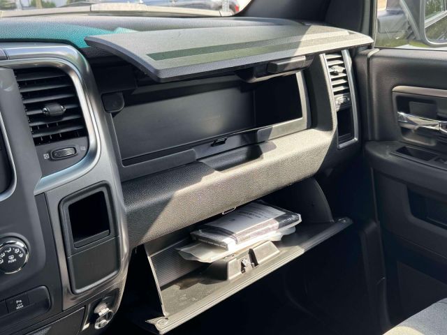 2024 Ram 1500 Classic Warlock 4x4 Crew Cab 57 Box