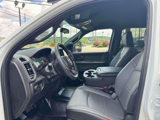 2024 Ram 2500 Tradesman 4x4 Crew Cab 64 Box